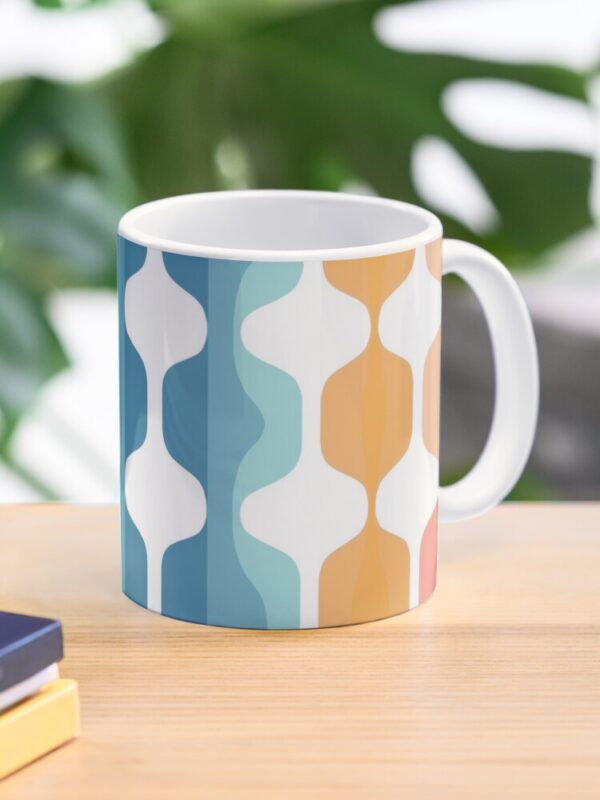 The Polychromatic Mug